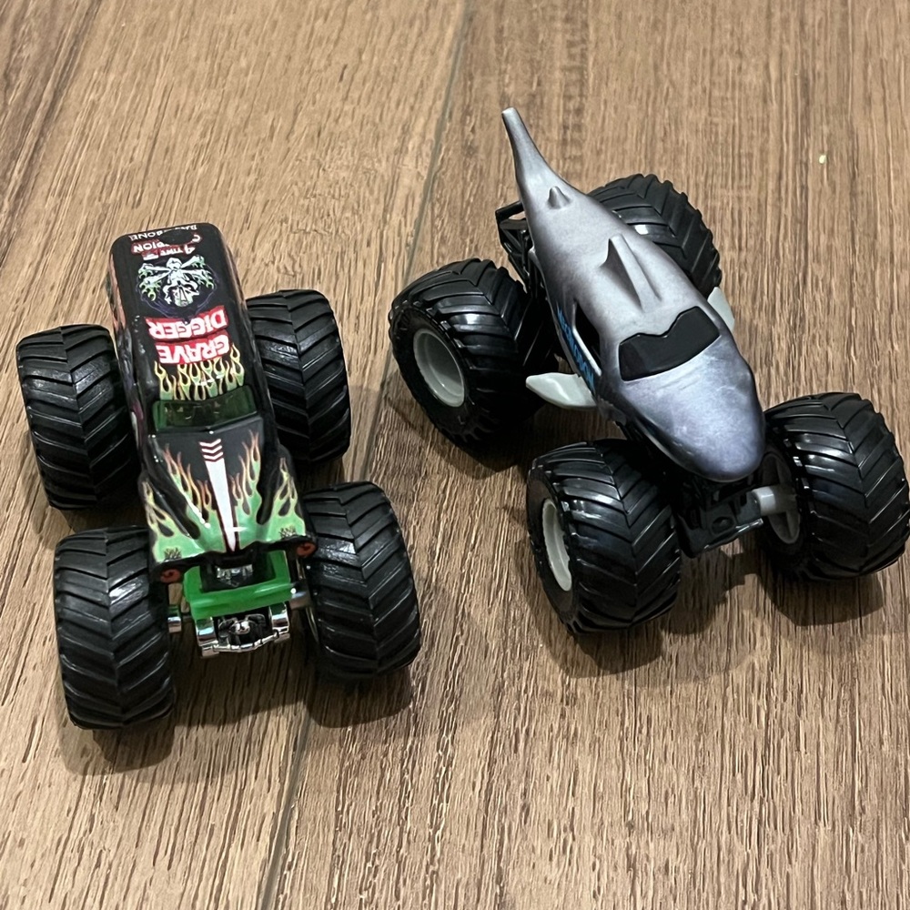 Mini Monster Truck Toy Set - Grave Digger and Megalodon